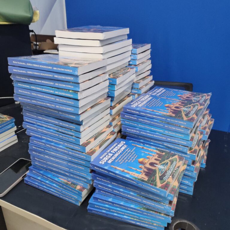 Cetak Buku 100 Pcs Hanya Seminggu di Tasikmalaya: Cepat, Rapi, dan Berkualitas!
